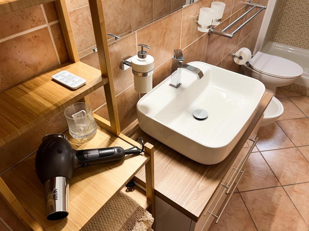 Apartmán A Casa Di Ala Řím Exteriér fotografie